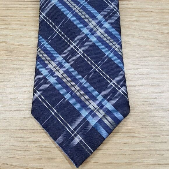 TOMMY HILFIGER Mens Neck Tie Blue Navy Plaid Classic Pointed Preppy Silk Blend - Picture 1 of 6